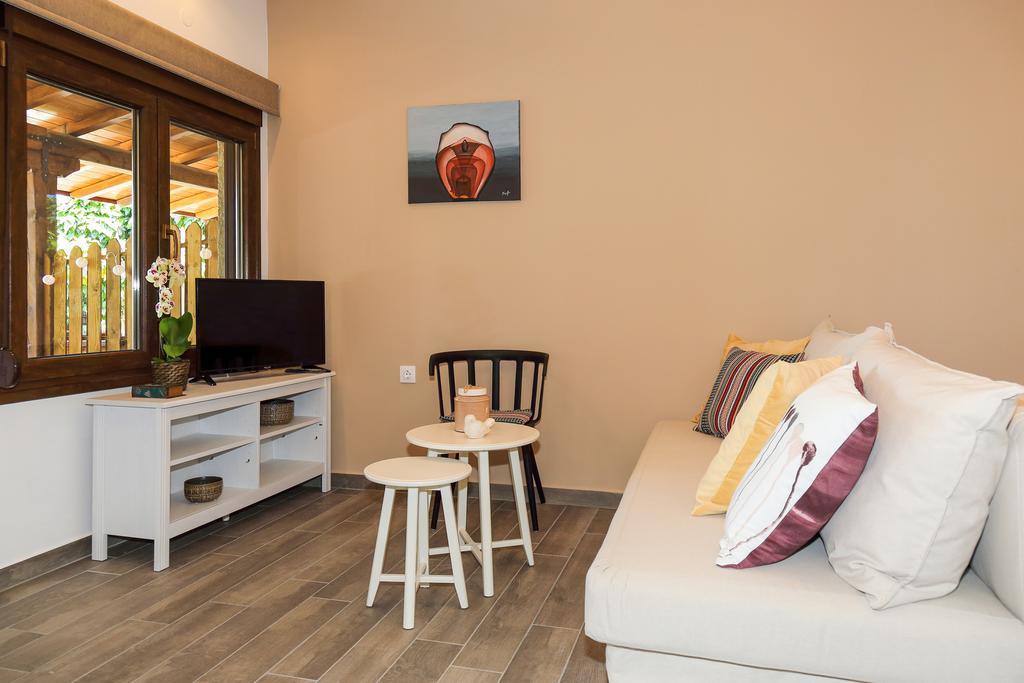 Kissos Apartments فوروفورو المظهر الخارجي الصورة